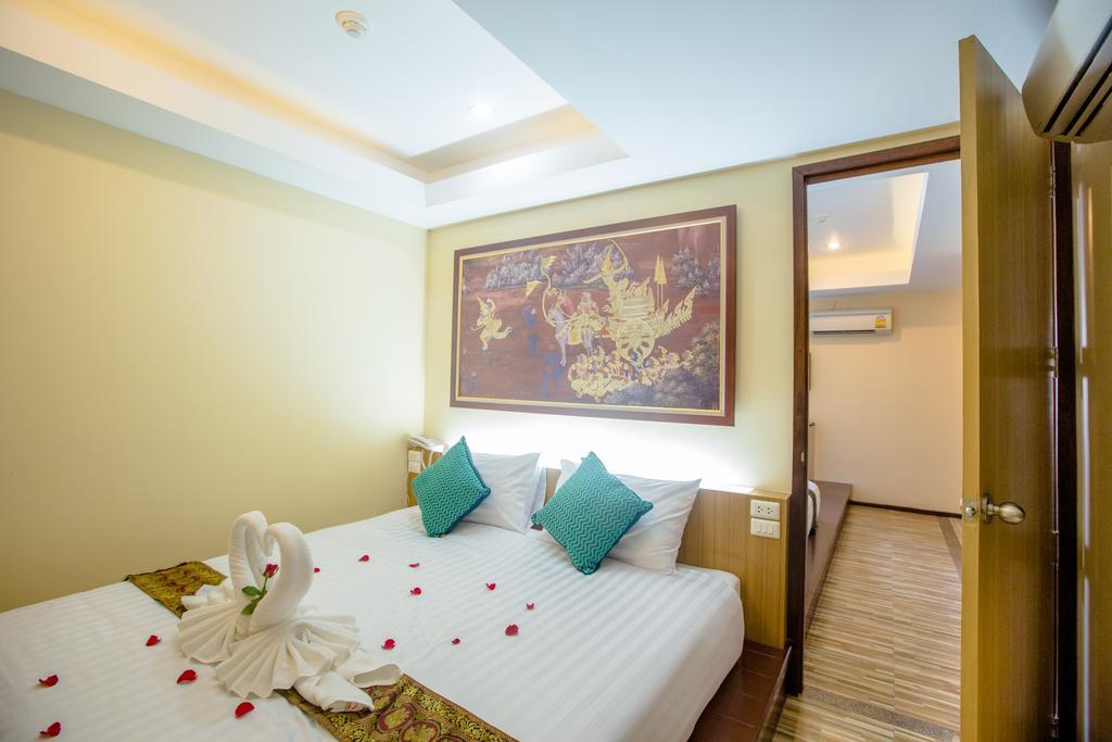 Patong Landmark Hotel Exterior photo