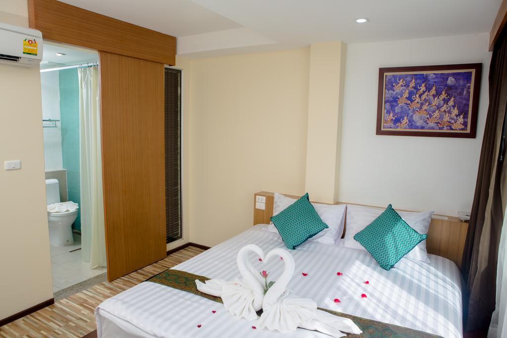 Patong Landmark Hotel Exterior photo